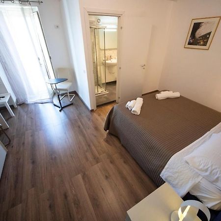 Zurria Rooms Catania Bagian luar foto