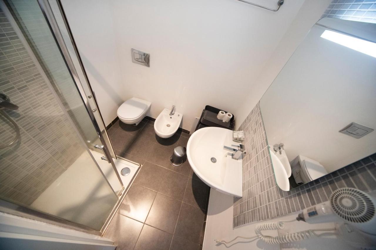 Zurria Rooms Catania Bagian luar foto